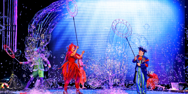 Το υποβρύχιο Bubble Show