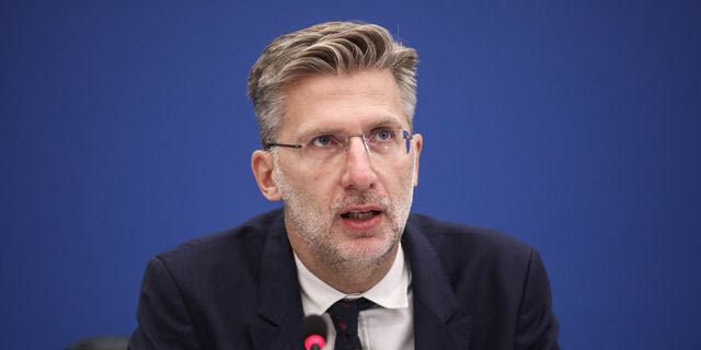 ΠΑΣΟΚ για Σκέρτσο: Ο κυβερνητικός “ινστρούχτορας” να δώσει καθαρές απαντήσεις