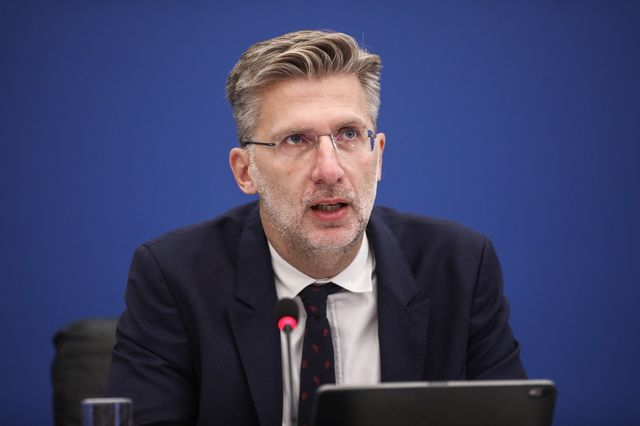 Σκέρτσος για Τσίπρα: Αριστερά φληναφήματα περί δήθεν φορολόγησης του πλούτου