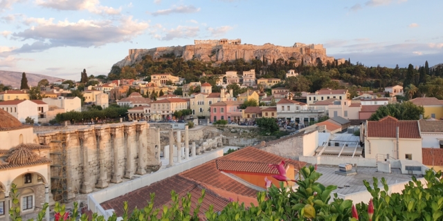 Τι είναι το staycation και γιατί είναι ιδανική λύση για το φθινόπωρο