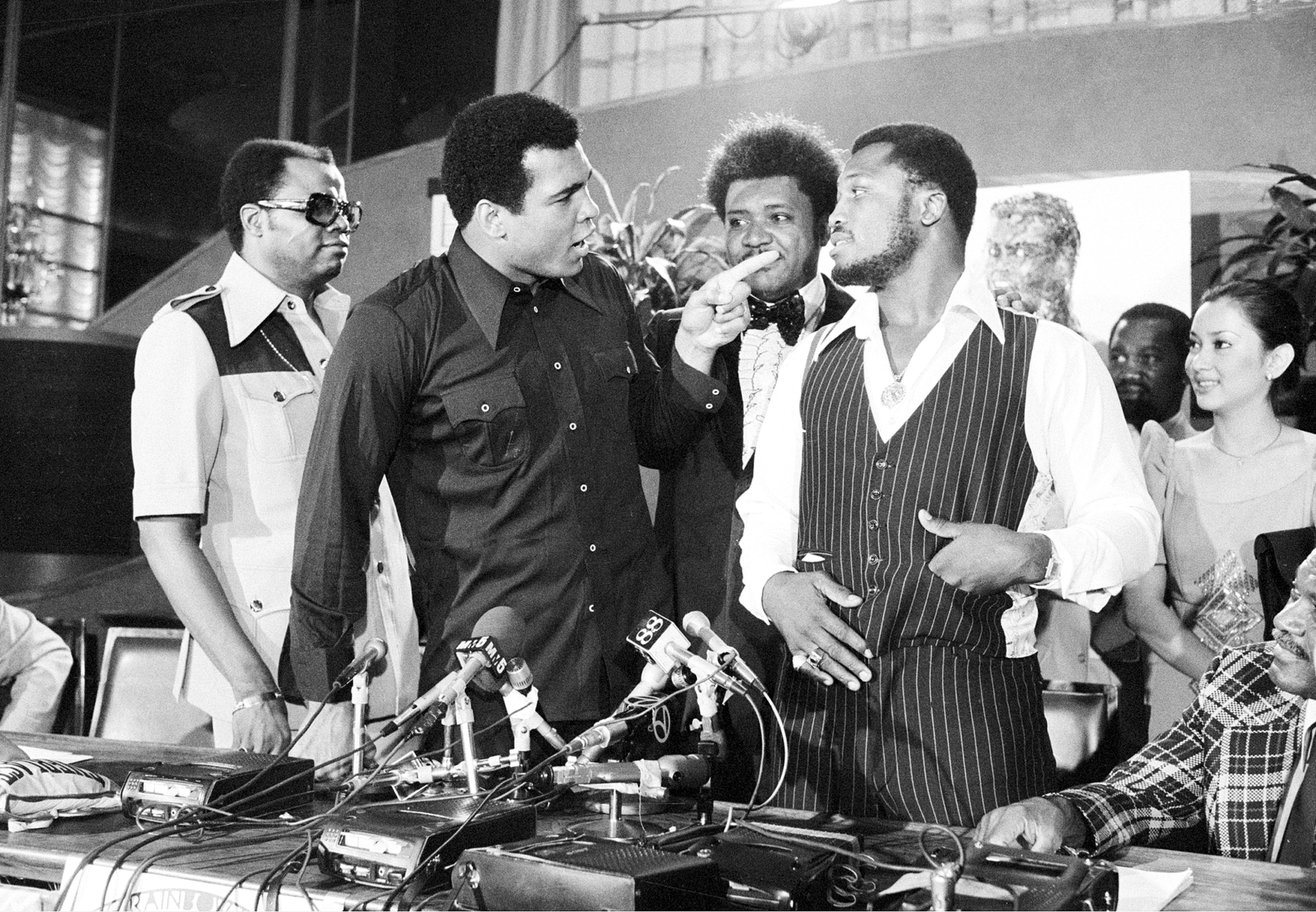 Frazier, Ali