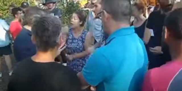 Τρίκαλα: Άγριες αποδοκιμασίες στον βουλευτή της ΝΔ, Θανάση Λιούτα
