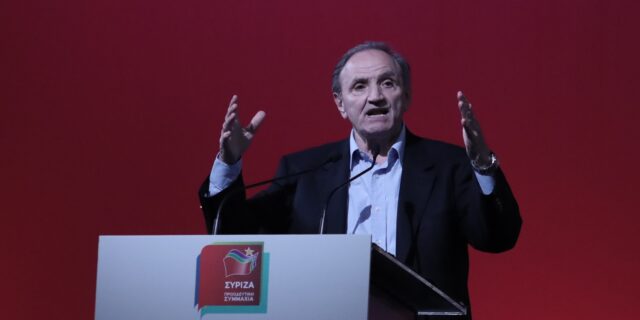 ΣΥΡΙΖΑ: Αναβολή των διαδικασιών εκλογής προέδρου ζητά και ο Στέφανος Τζουμάκας