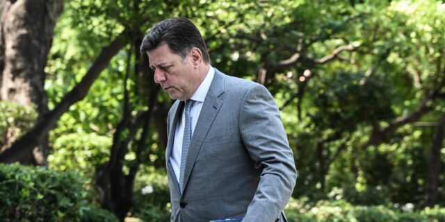 Μαρινάκης για Βαρβιτσιώτη: Όλοι αξιολογούνται συνεχώς