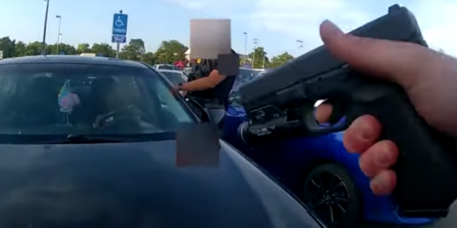 ΗΠΑ: Αστυνομικός πυροβόλησε και σκότωσε Αφροαμερικανίδα έγκυο – Σκληρές εικόνες