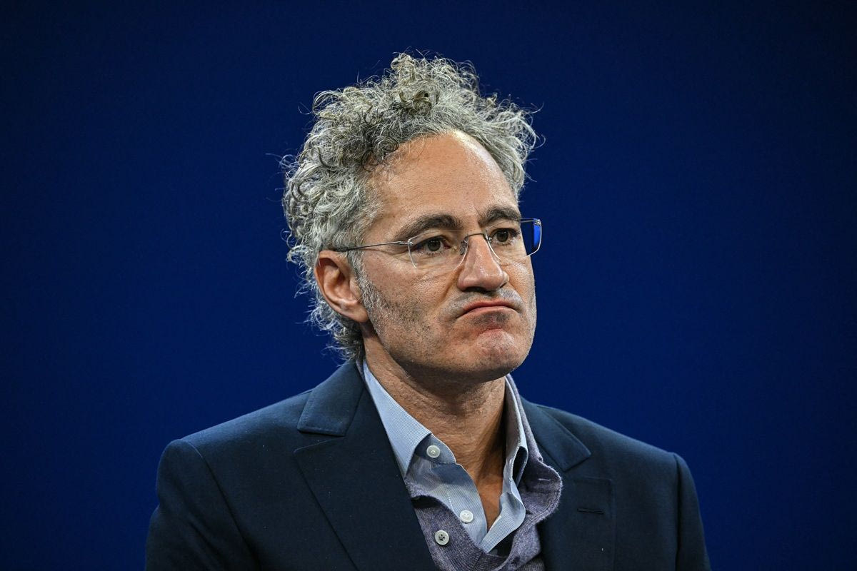 Άλεξ Καρπ: Η επεισοδιακή συνέντευξη του CEO της Palantir που άφησε άφωνους τους παρουσιαστές