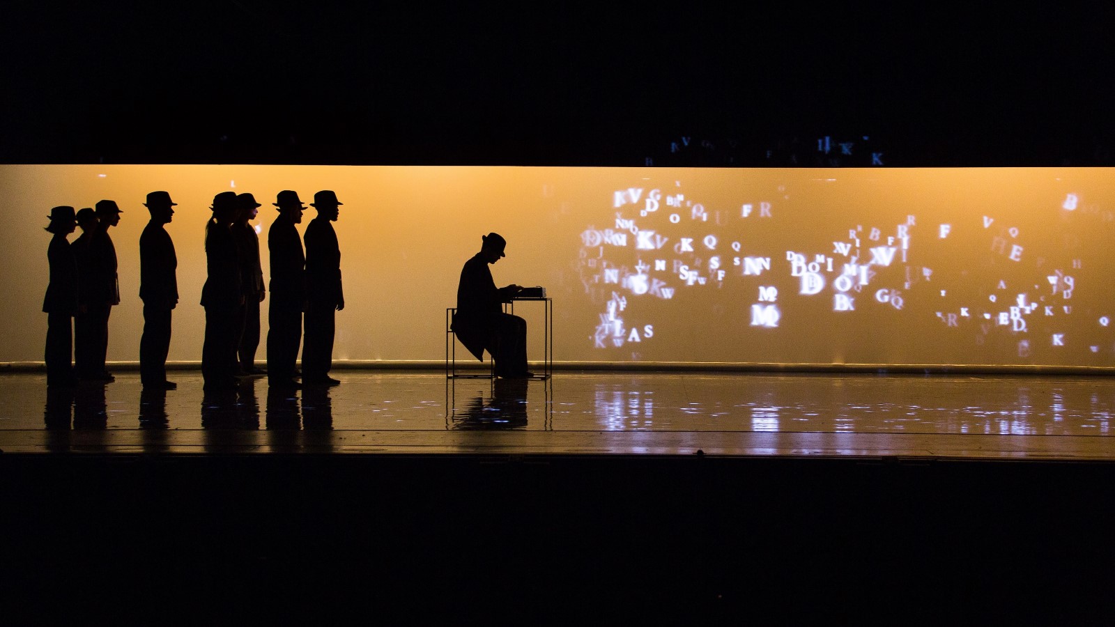 Dance Me της διάσημης ομάδας Ballets Jazz Montréal