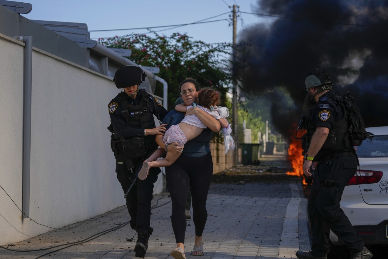 Ανάφλεξη στη Μέση Ανατολή μετά την επίθεση της παλαιστινιακής ισλαμιστικής οργάνωσης Χαμάς στο Ισραήλ