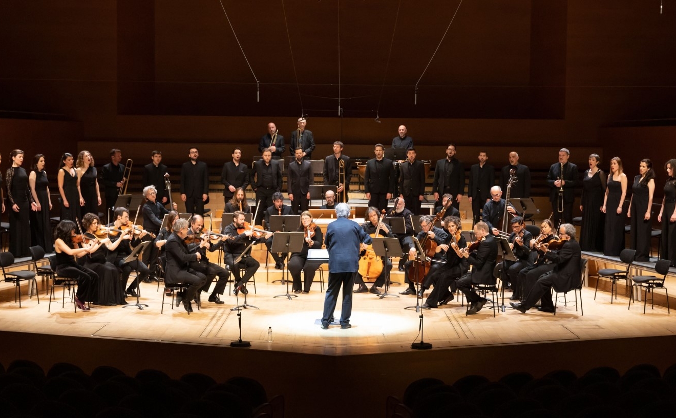 Ο Jordi Savall διευθύνει μία από τις καλύτερες ορχήστρες με όργανα εποχής, αποκλειστικά σε έργα Felix Mendelssohn