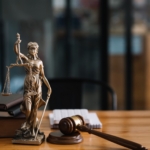 Ηχηρή παρέμβαση και καταδίκη από ΔΣΑ για τις υποκλοπές