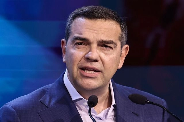 Ο Τσίπρας έρχεται, η κεντροαριστερά ανασυντάσσεται