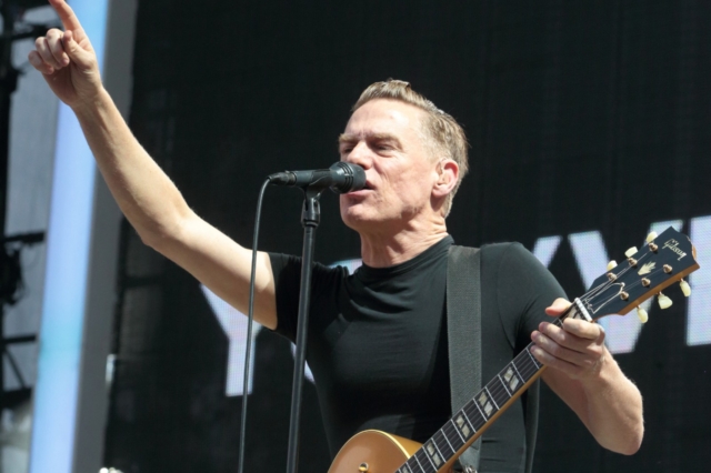 O Bryan Adams