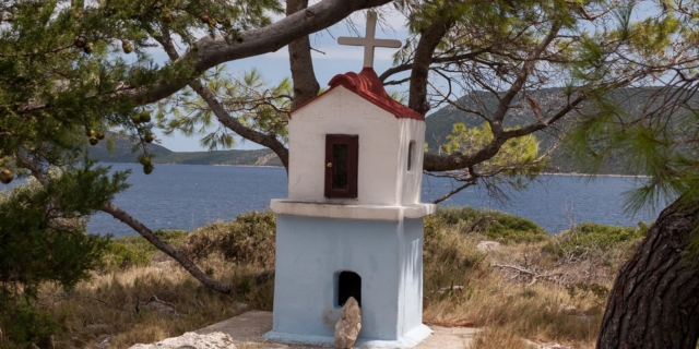 Εκκλησάκι