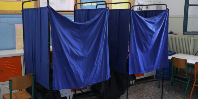 Ποιοι μπορούν να ψηφίσουν στις δημοτικές και περιφερειακές εκλογές 2023