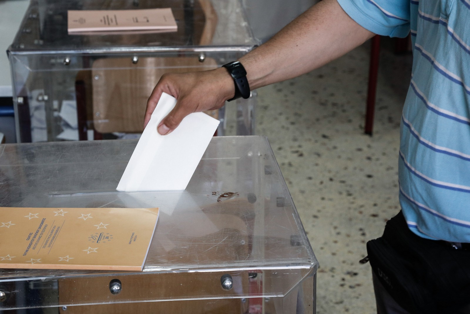 Δημοσκόπηση Pulse: Πρωτιά ΝΔ, σταθερά δεύτερη η ΕΛ.Α.Σ. - 