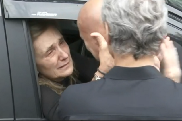 Γιάννης Ιωαννίδης: Η συγκλονιστική στιγμή που ο Γκάλης αγκαλιάζει τη σύζυγό του και κλαίνε μαζί