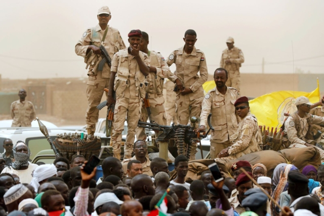 Στρατιώτες στο Σουδάν