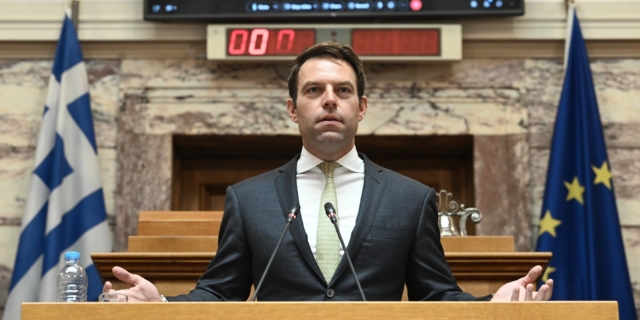 Ομιλία Στέφανου Κασσελάκη στην Κοινοβουλευτική Ομάδα του ΣΥΡΙΖΑ