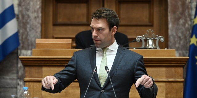 Ομιλία Στέφανου Κασσελάκη στην Κοινοβουλευτική Ομάδα του ΣΥΡΙΖΑ