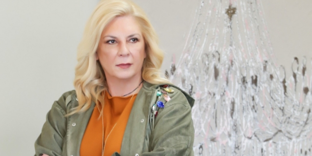 Η Δήμητρα Λιάνη