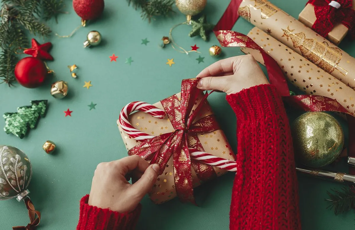 Holiday style guide: Γιορτινές εμφανίσεις για όλη την οικογένεια