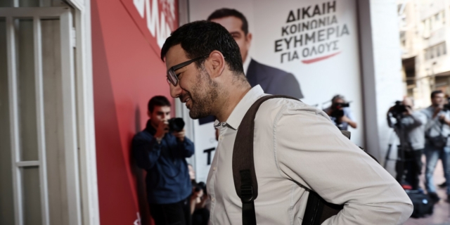 ΣΥΡΙΖΑ: Αντιδράσεις κατά Κασσελάκη για την παραπομπή Τζουμάκα