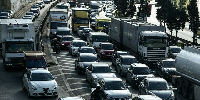 Αυτοκίνητα στην Αθήνα