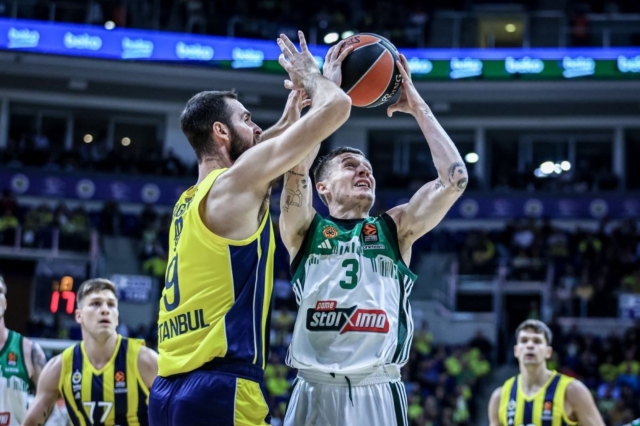Φενέρμπαχτσε – Παναθηναϊκός 83-69: Ο Παπαγιάννης πλήγωσε τους πράσινους