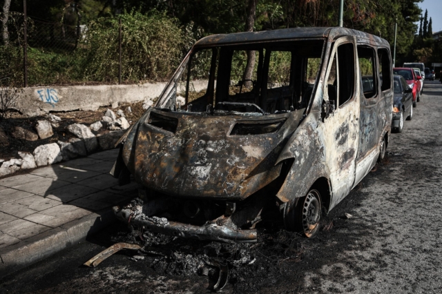 Επεισόδια στην Πανεπιστημιούπολη στου Ζωγράφου – Ένας τραυματίας αστυνομικός