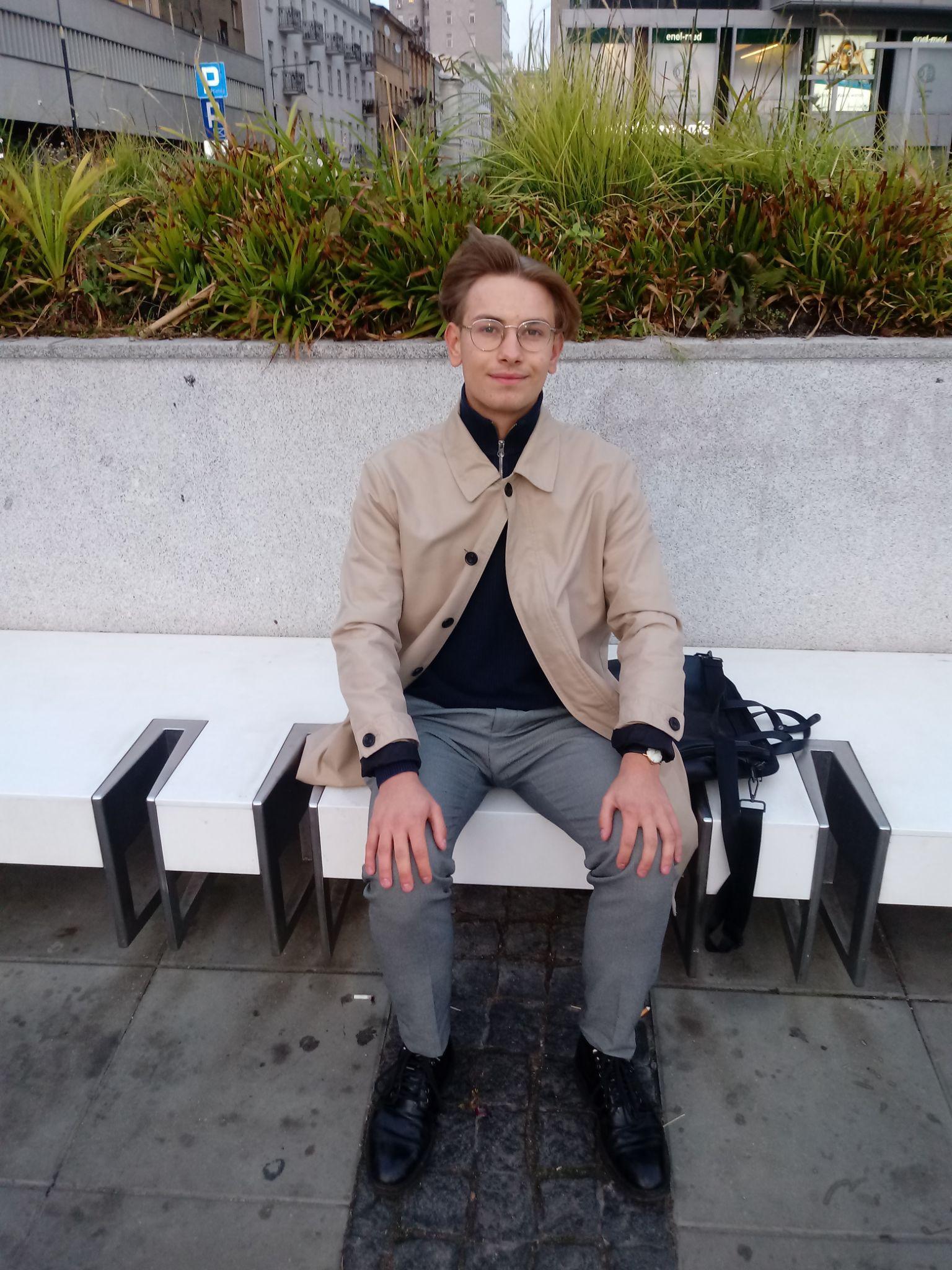 Ο Μαξιμίλιαν σε κεντρικό σημείο της Βαρσοβίας