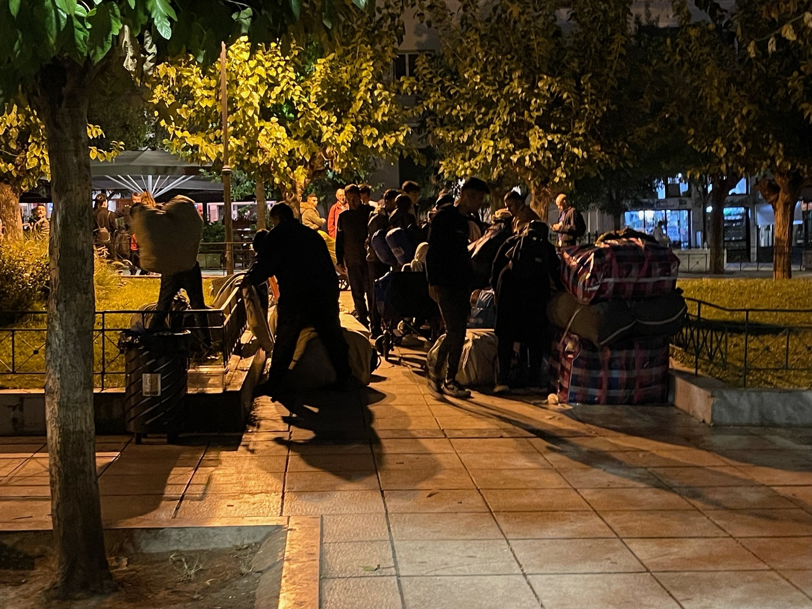 Πρόσφυγες στην πλατεία Βικτωρίας