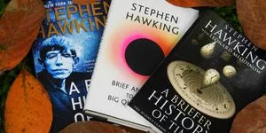 Υπάρχει Θεός; Η απάντηση του Στίβεν Χόκινγκ πριν το θάνατό του