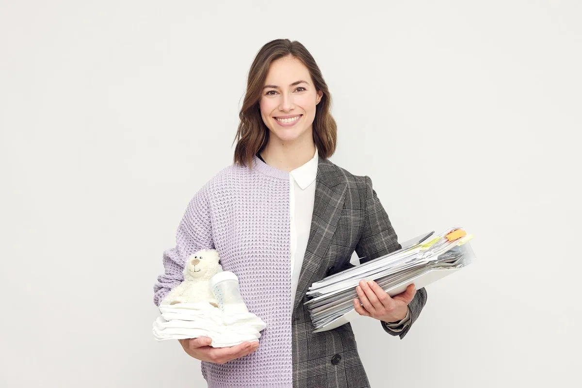 Τα logistics του να είσαι μητέρα: Μια «αόρατη δεξιότητα» που είναι ίσως το πιο υποτιμημένο asset στην οικονομία