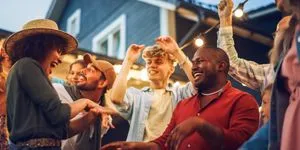 Love is in the air: Οι 10 πόλεις με τη μεγαλύτερη ερωτική δραστηριότητα