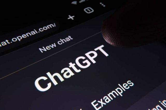 Τι συμβαίνει με το ChatGPT – Αναφορές για προβλήματα παγκοσμίως