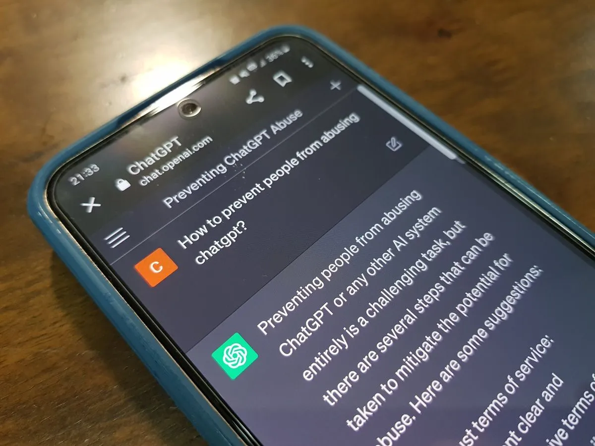Πώς οι χάκερς χρησιμοποιούν το ChatGPT για να μολύνουν τον υπολογιστή σου με ιούς