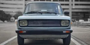 Η τάση της «υποκατανάλωσης» που λατρεύουν οι δισεκατομμυριούχοι