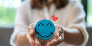 Η ψυχολογία της αγάπης: Πώς να νιώσεις πιο συνδεδεμένος με τους γύρω σου