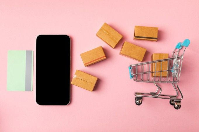 FakeHaul: Τι είναι το «ψεύτικο Temu» όπου ψωνίζεις χωρίς να αγοράζεις τίποτα