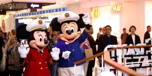 Αυτό είναι το νέο πλωτό βασίλειο της Disney: Μέσα στο πολυτελές «Destiny» των 4.000 επιβατών