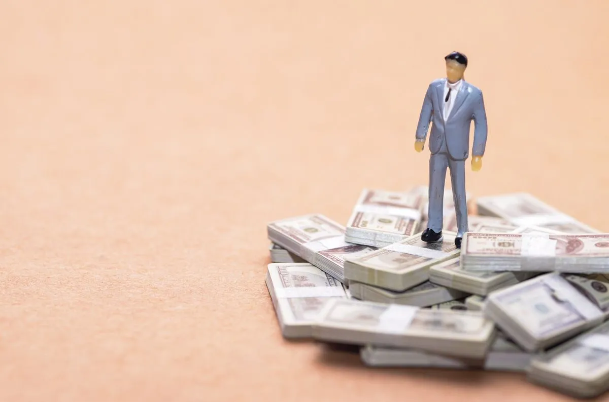 Πόσο κοστίζει το να είσαι δισεκατομμυριούχος σήμερα;