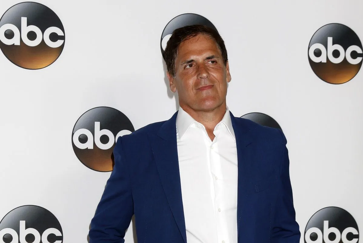 Μαρκ Κιούμπαν: Πώς η AI μπορεί να αλλάξει το ωράριο εργασίας χωρίς μείωση μισθών