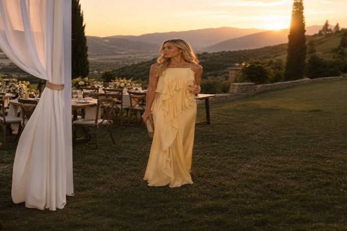 Wedding Guest Season: Οι πιο κομψές επιλογές της σεζόν για καλοκαιρινό γάμο