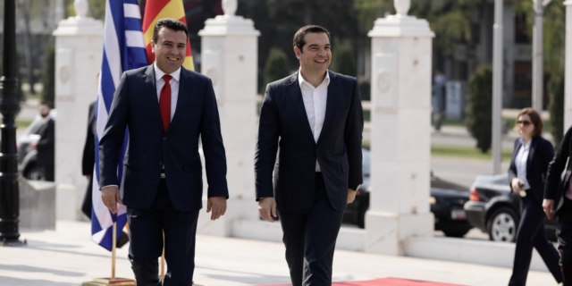 Αλέξης Τσίπρας και Ζόραν Ζάεφ (φωτογραφία αρχείου)