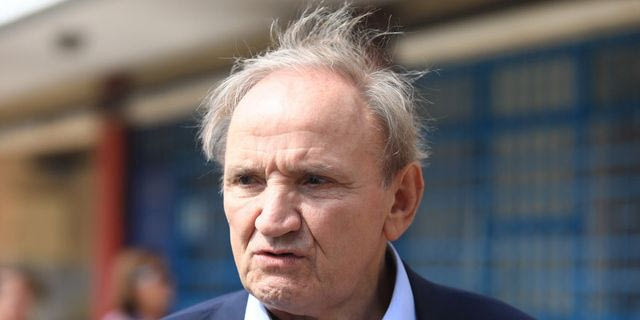Τζουμάκας: “Όσοι δεν έχουν αρχές, παίζουν διπλά παιχνίδια”