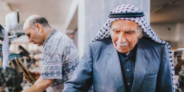 Το τελευταίο εργοστάσιο παλαιστινιακής μαντίλας στην Παλαιστίνη