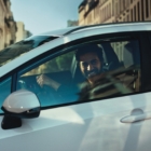 Η Uber προσφέρει τη δυνατότητα ενοικίασης αυτοκινήτου στην Ελλάδα μέσω της εφαρμογής Uber