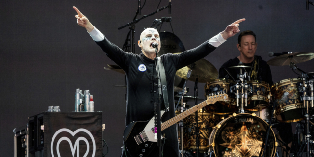 Οι Smashing Pumpkins έρχονται τον Ιούλιο στην Αθήνα