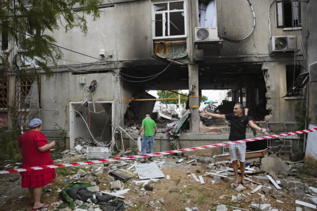 Γαλλία: Τρεις νεκροί από πυρκαγιά σε πολυκατοικία σε πόλη βόρεια του Παρισιού