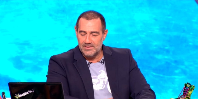 Ράδιο Αρβύλα: On air ξέσπασμα Αντώνη Κανάκη – “Πόσο βλάκες μπορεί να είστε; Αλήτες!”